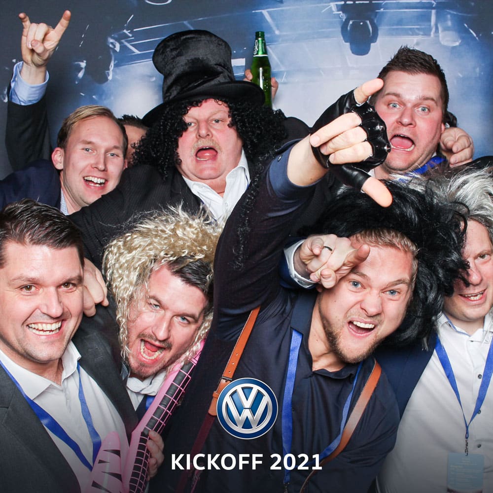 Fotobaren-photo-booth-kickoff-kunde-eksempel