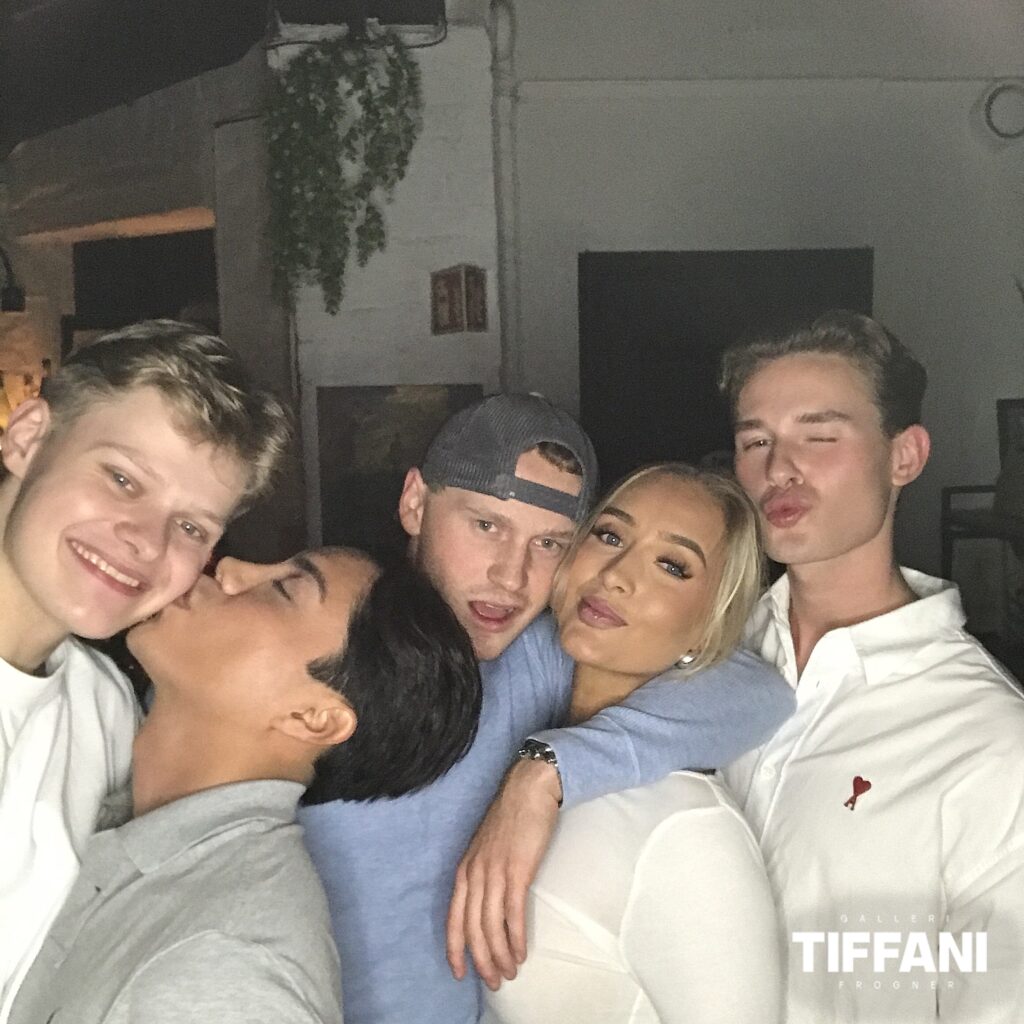 0192-Tiffani_Frogner-d110-template