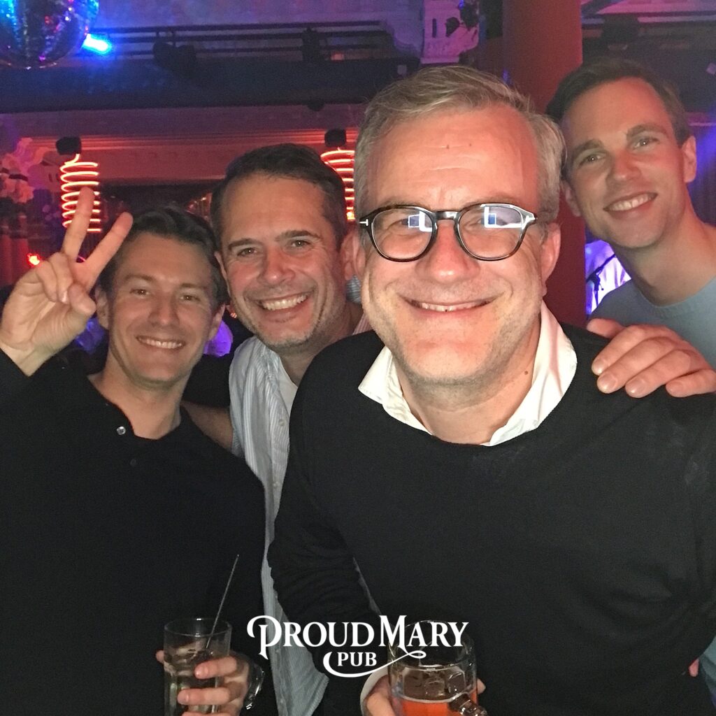 0208-Proud_Mary-d1-template