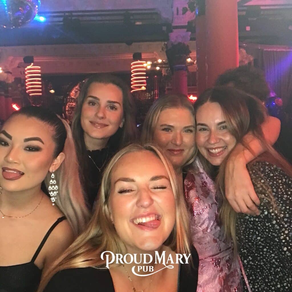 0377-Proud_Mary-d1-template